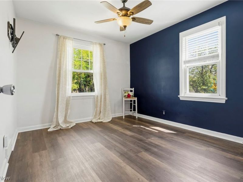 1437 Deville Avenue NW, Canton, OH 44708 Photo 10