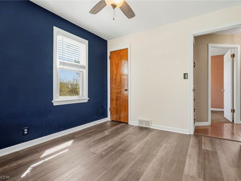 1437 Deville Avenue NW, Canton, OH 44708 Photo 11