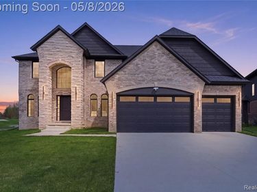 56056 Barnes Court, Macomb Twp, MI 48042