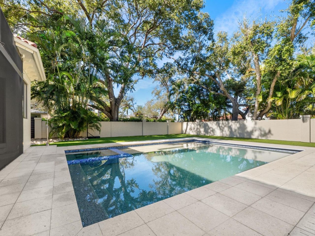 1655 South Drive, Sarasota, FL 34239 Photo