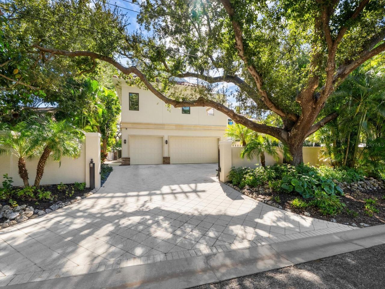 1655 South Drive, Sarasota, FL 34239 Photo