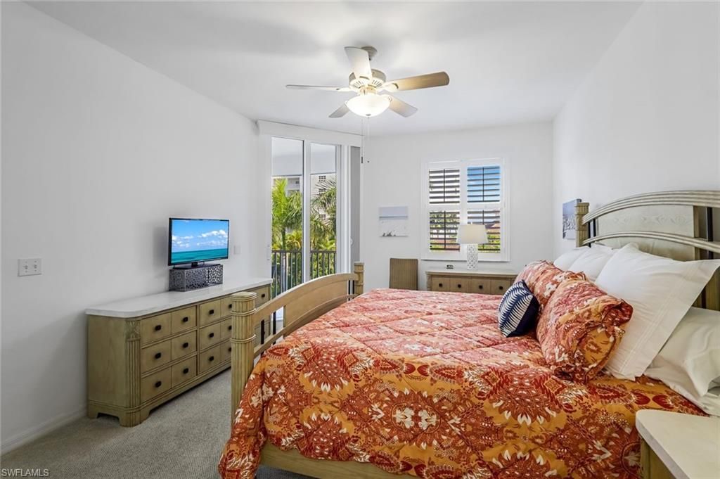 470 Launch Cir , Unit V301, Naples, FL 34108 Photo