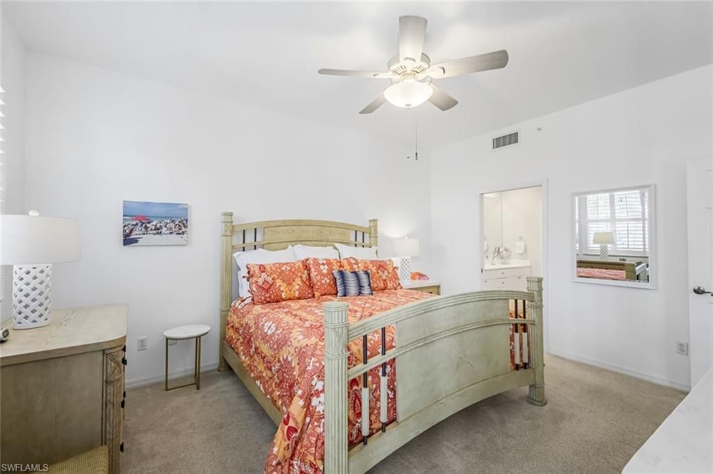 470 Launch Cir , Unit V301, Naples, FL 34108 Photo