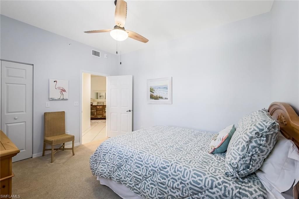 470 Launch Cir , Unit V301, Naples, FL 34108 Photo