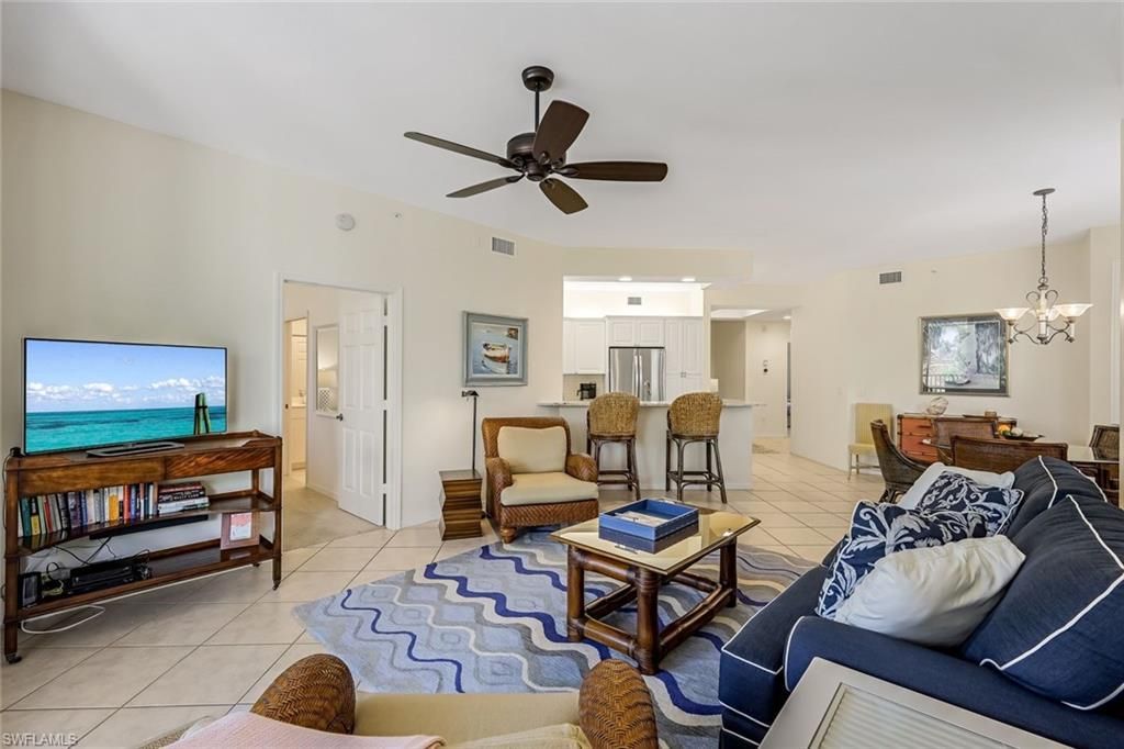 470 Launch Cir , Unit V301, Naples, FL 34108 Photo