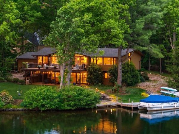 34 CHATHAM LN, PALMYRA, VA 22963