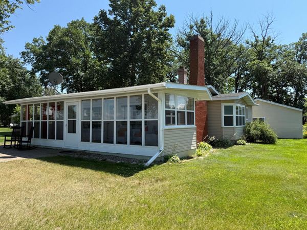 1590 W Lake Drive, Detroit Lakes, MN 56501