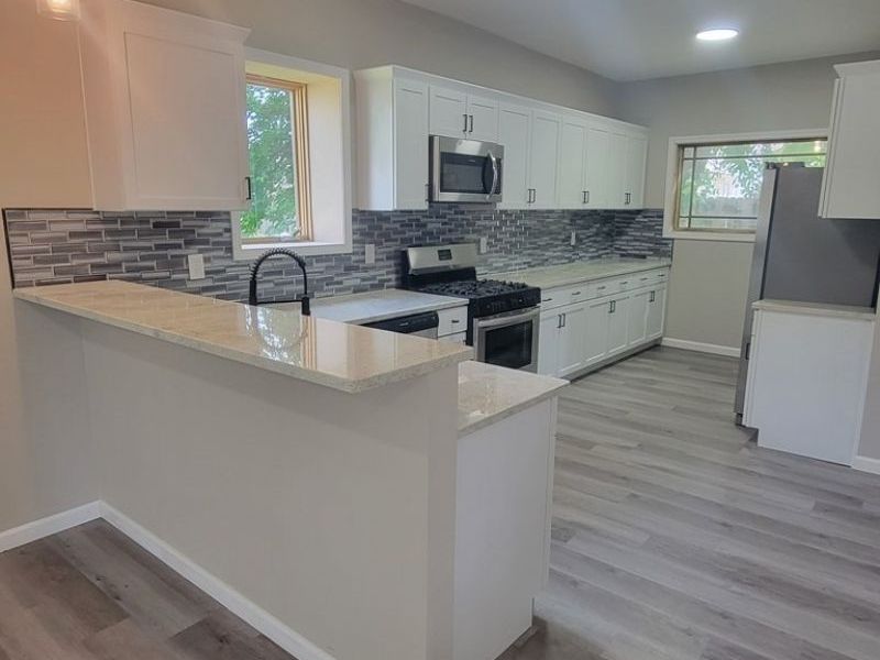 2663 W 28th Place , Cleveland, OH 44113 Photo 5