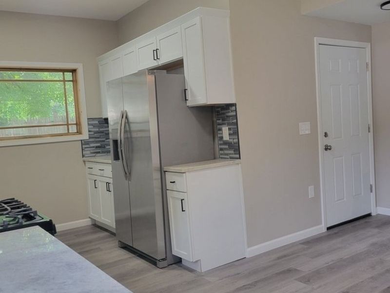 2663 W 28th Place , Cleveland, OH 44113 Photo 6