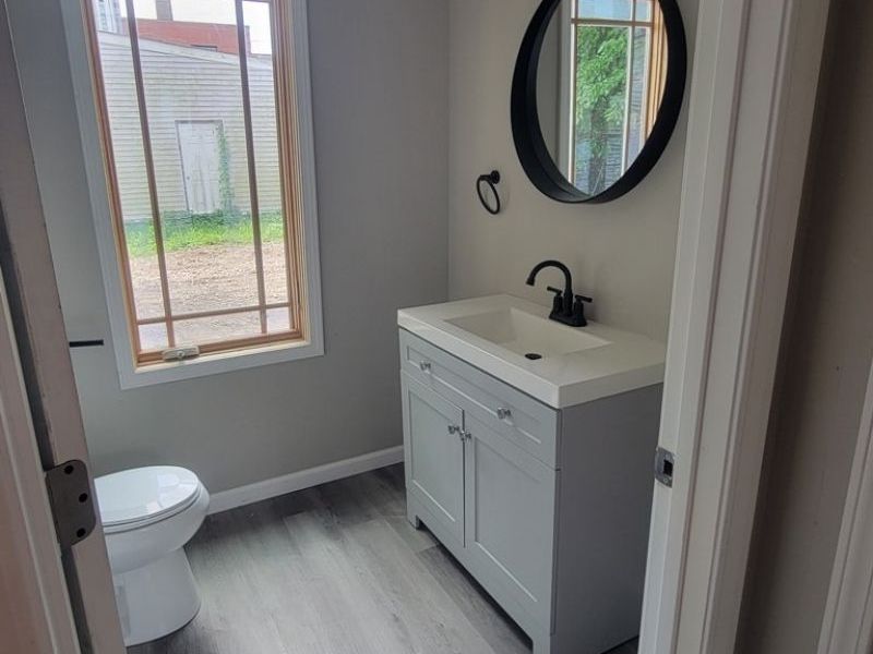 2663 W 28th Place , Cleveland, OH 44113 Photo 8
