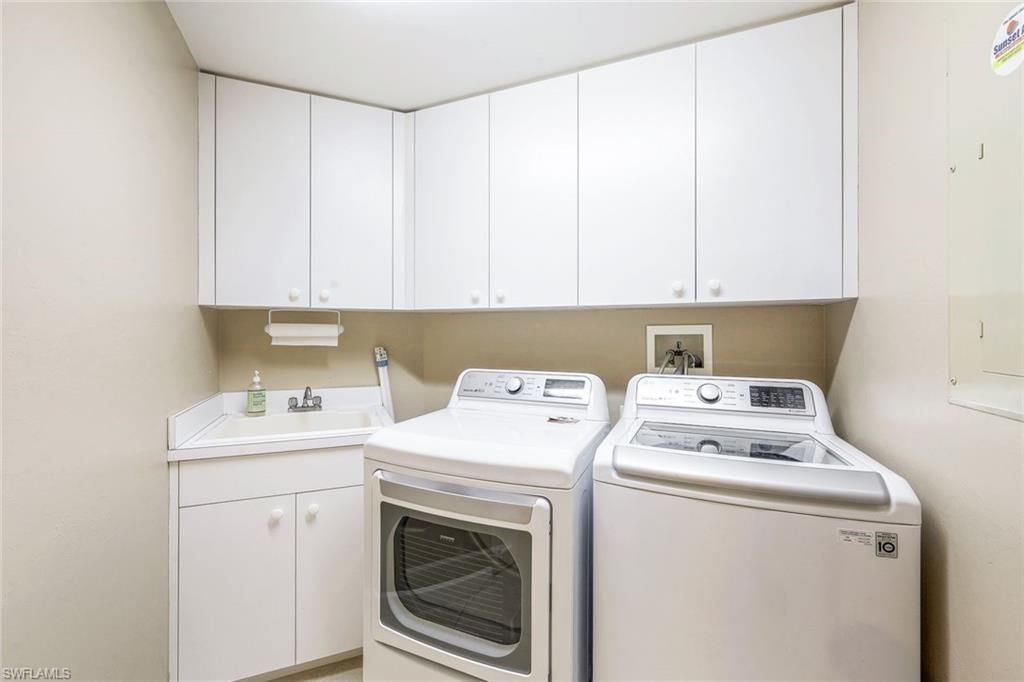 325 Dunes Blvd, Unit 406, Naples, FL 34110 Photo
