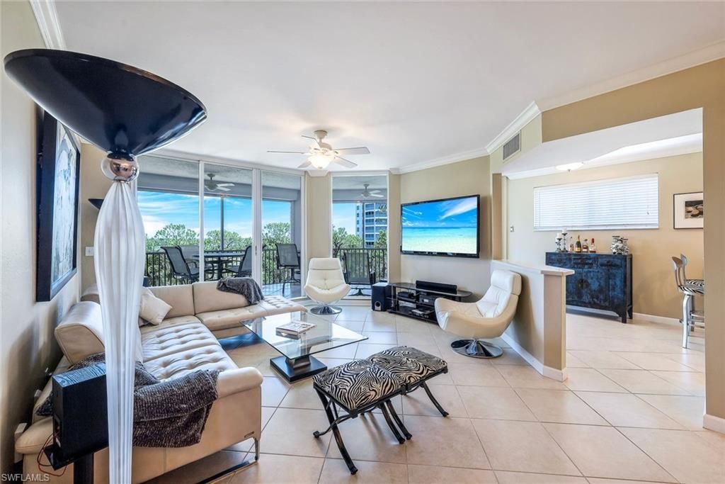 325 Dunes Blvd, Unit 406, Naples, FL 34110 Photo