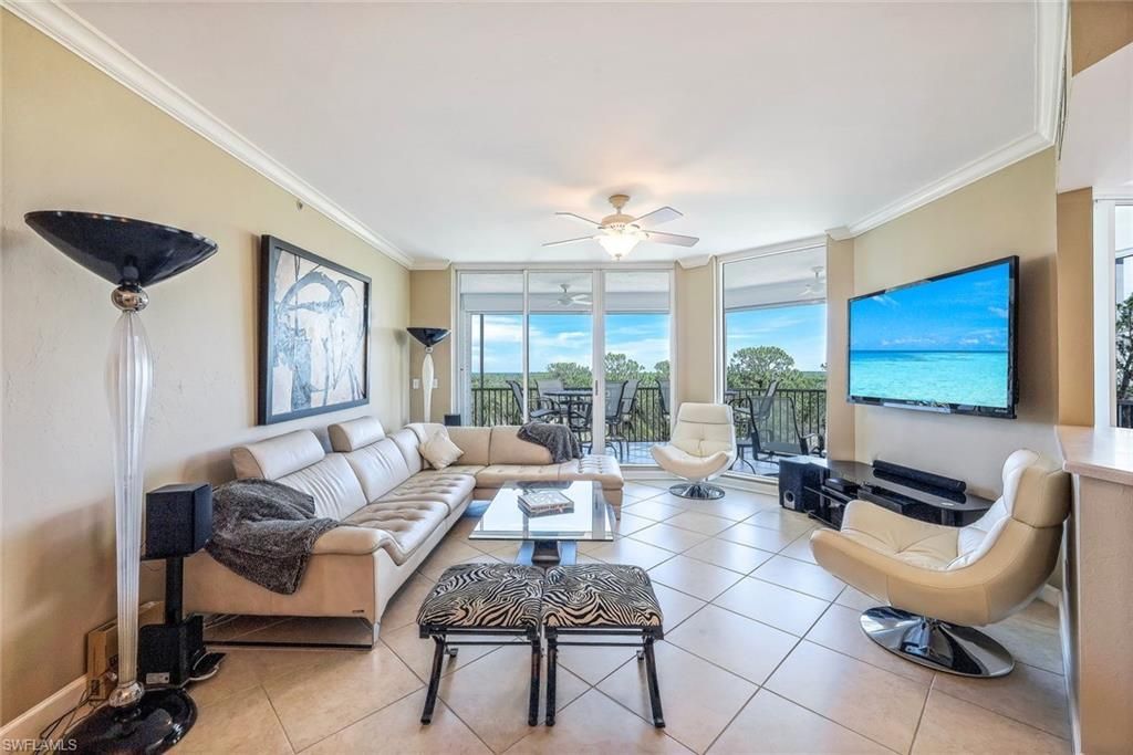 325 Dunes Blvd, Unit 406, Naples, FL 34110 Photo