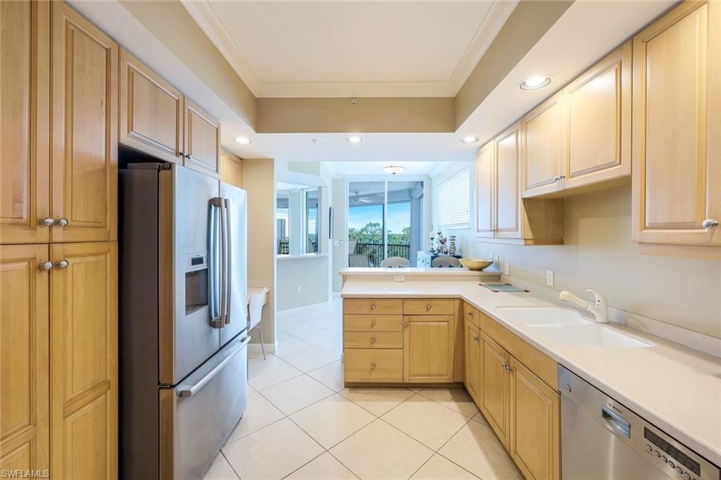 325 Dunes Blvd, Unit 406, Naples, FL 34110 Photo