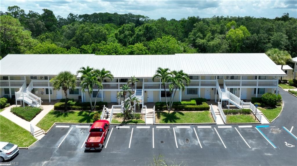4621 Bayshore Dr, Unit Q3, Naples, FL 34112 Photo