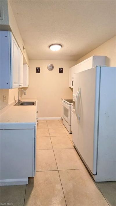 4621 Bayshore Dr, Unit Q3, Naples, FL 34112 Photo