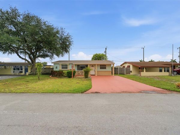 6504 Fletcher St , Hollywood, FL 33023