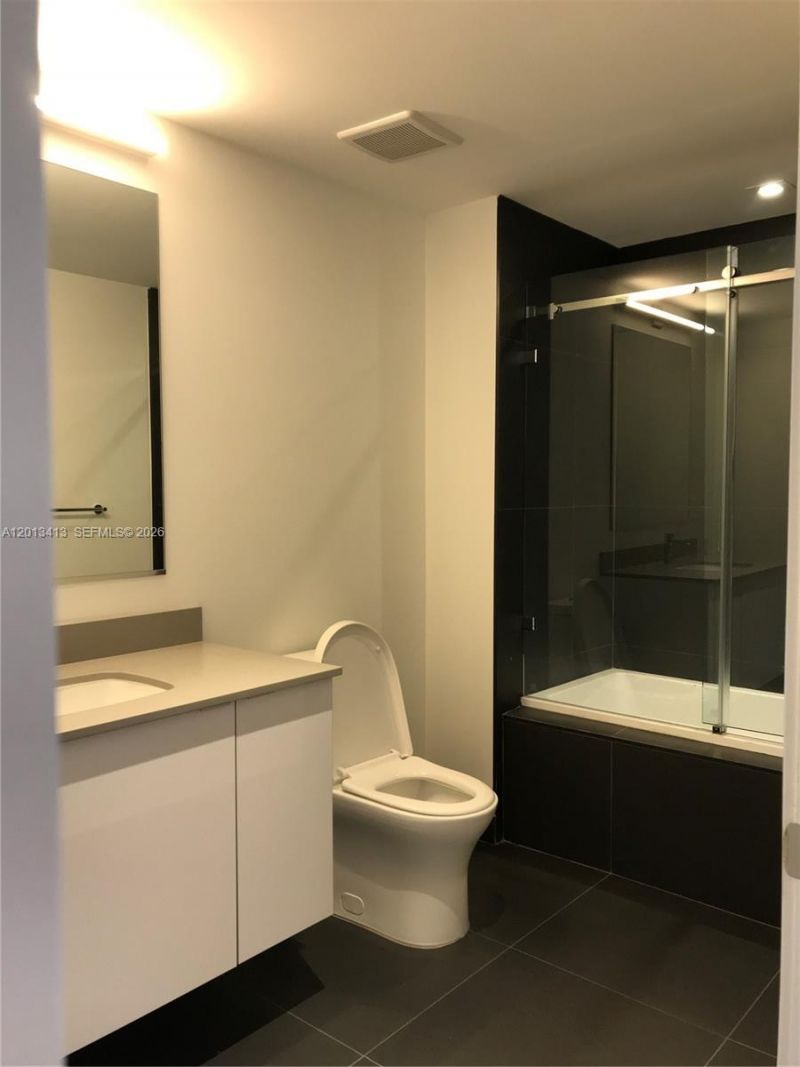 1600 NE 1st Ave , Unit 2217, Miami, FL 33132 Photo