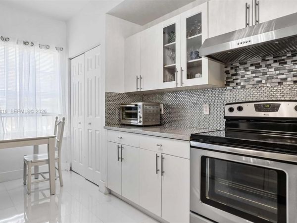 746 NE 90th St , Unit 606, Miami, FL 33138