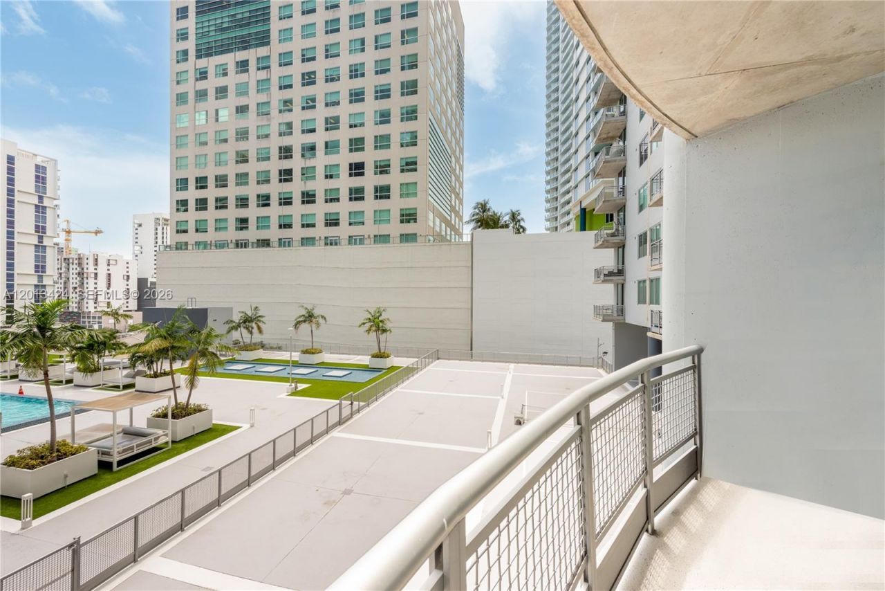 690 SW 1st Ct , Unit 1034, Miami, FL 33130 Photo