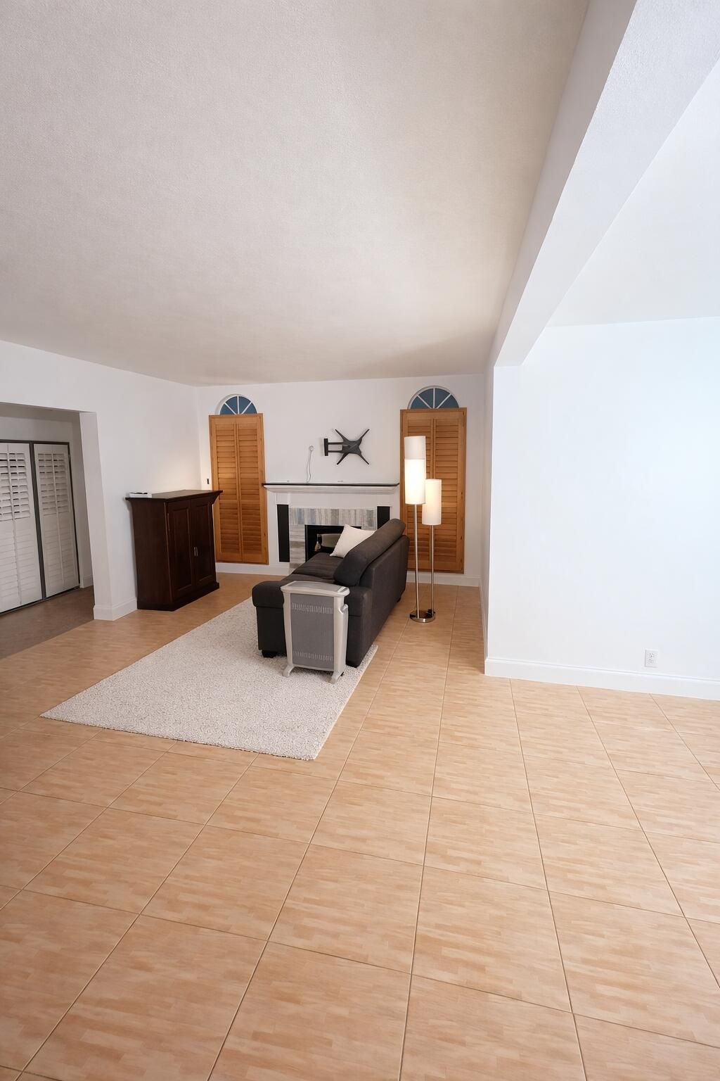 629 Selkirk Street, West Palm Beach, FL 33405 Photo