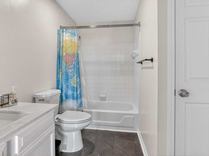 23 Highland Meadows Circle, Unit 8, Highland Heights, KY 41076 Photo 4
