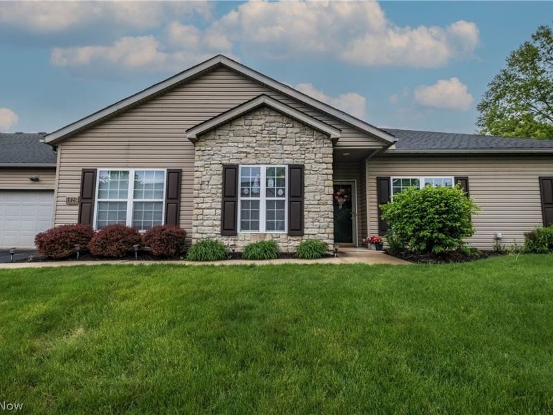 1926 University Commons Drive SE, Massillon, OH 44646 Photo 1