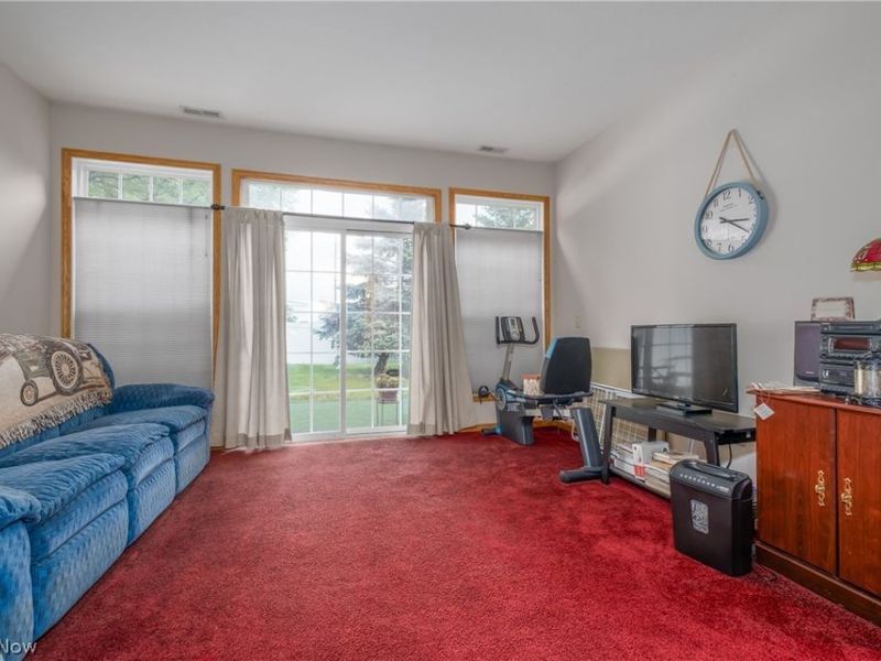 1926 University Commons Drive SE, Massillon, OH 44646 Photo 15