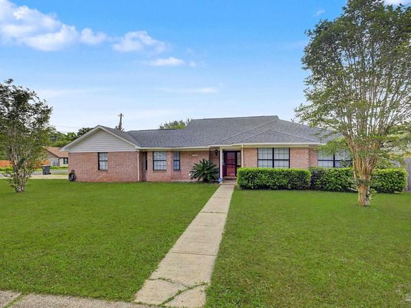 1104 Bremen Ave, Pensacola, FL 32507