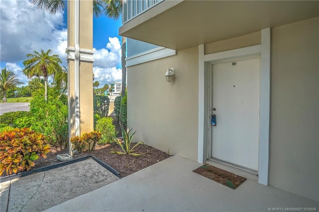 40 NE Plantation Road, Unit 110, Stuart, FL 34996 Photo