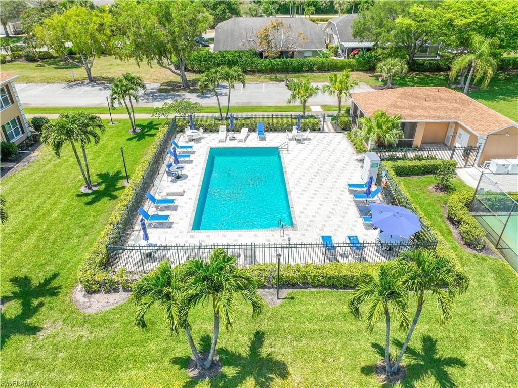 2050 W Crown Pointe Blvd, Unit C214, Naples, FL 34112 Photo