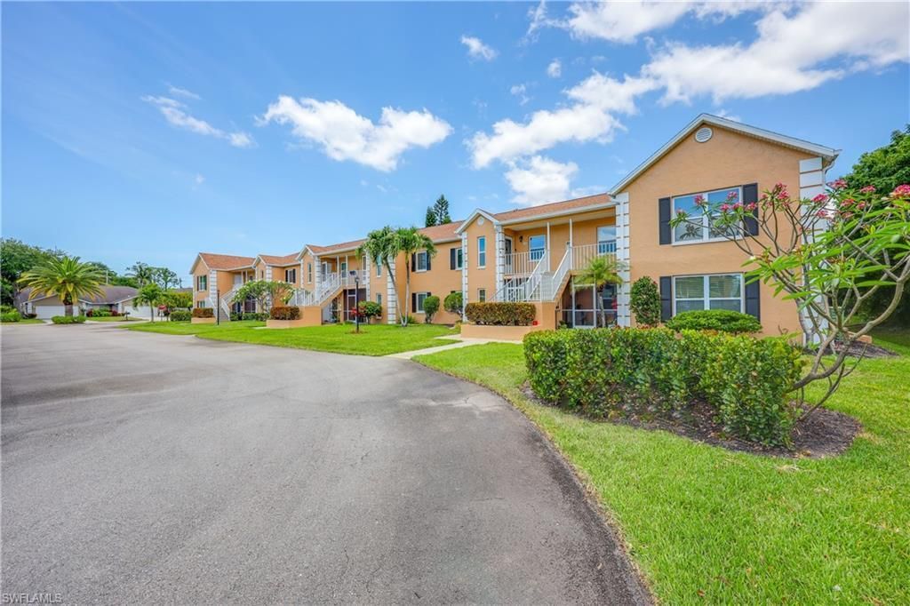 2050 W Crown Pointe Blvd, Unit C214, Naples, FL 34112 Photo