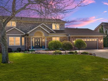 38846 Venetian Drive, Harrison Twp, MI 48045