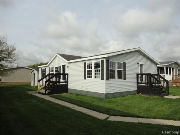 3913 Benjamin Way, Raisinville Twp, MI 48161