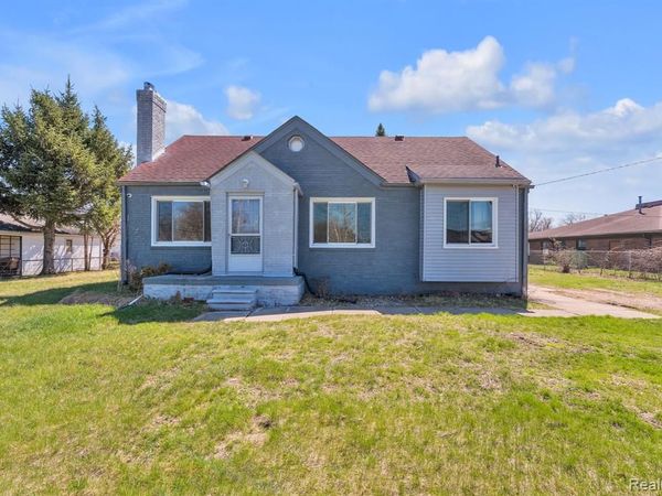 24901 Joy Road , Dearborn Heights, MI 48127