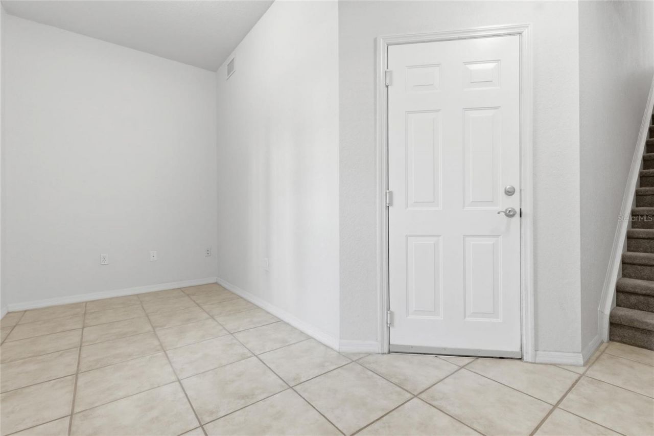 9875 Meadow Field Circle, Tampa, FL 33626 Photo