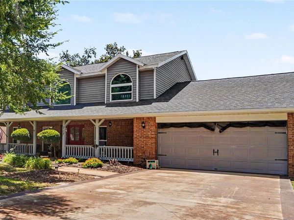 717 CAMROSE DRIVE, BRANDON, FL 33510