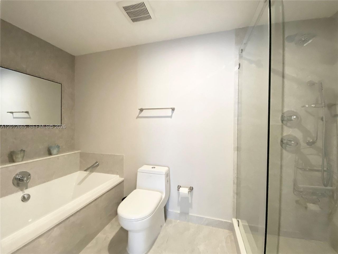 488 NE 18th St , Unit 3704, Miami, FL 33132 Photo