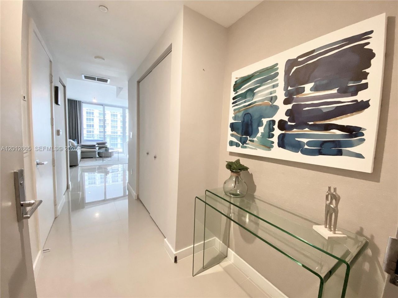 488 NE 18th St , Unit 3704, Miami, FL 33132 Photo