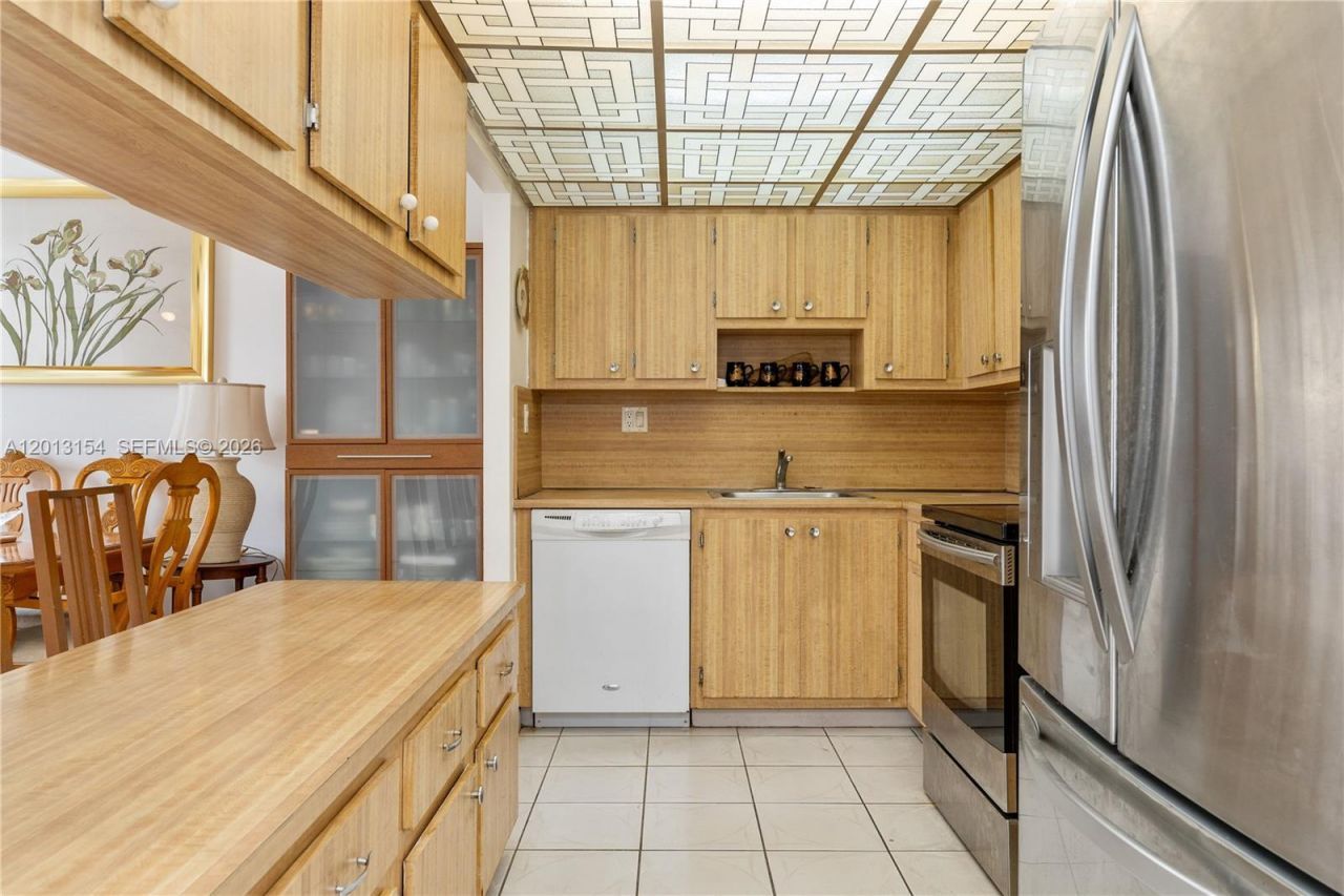 20401 NE 30th Ave , Unit 416-8, Aventura, FL 33180 Photo