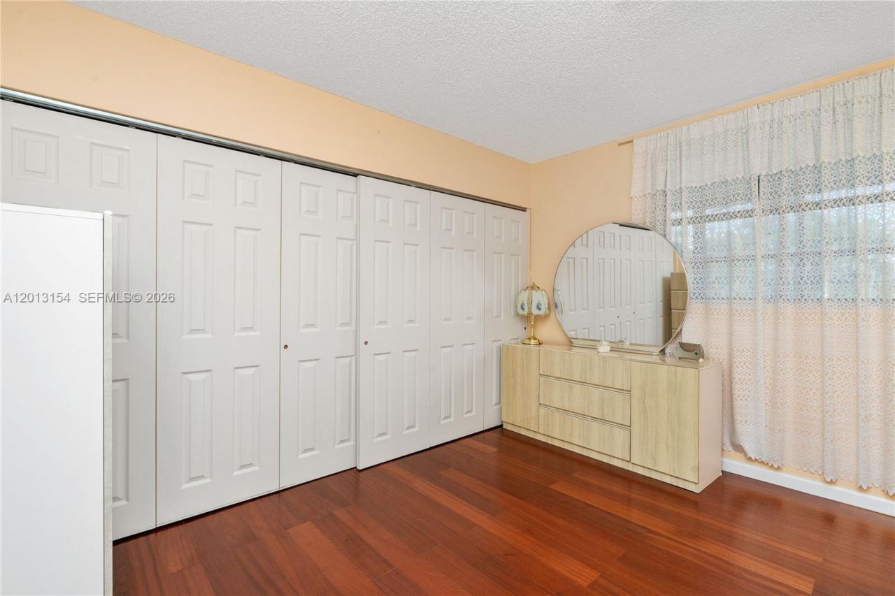 20401 NE 30th Ave , Unit 416-8, Aventura, FL 33180 Photo