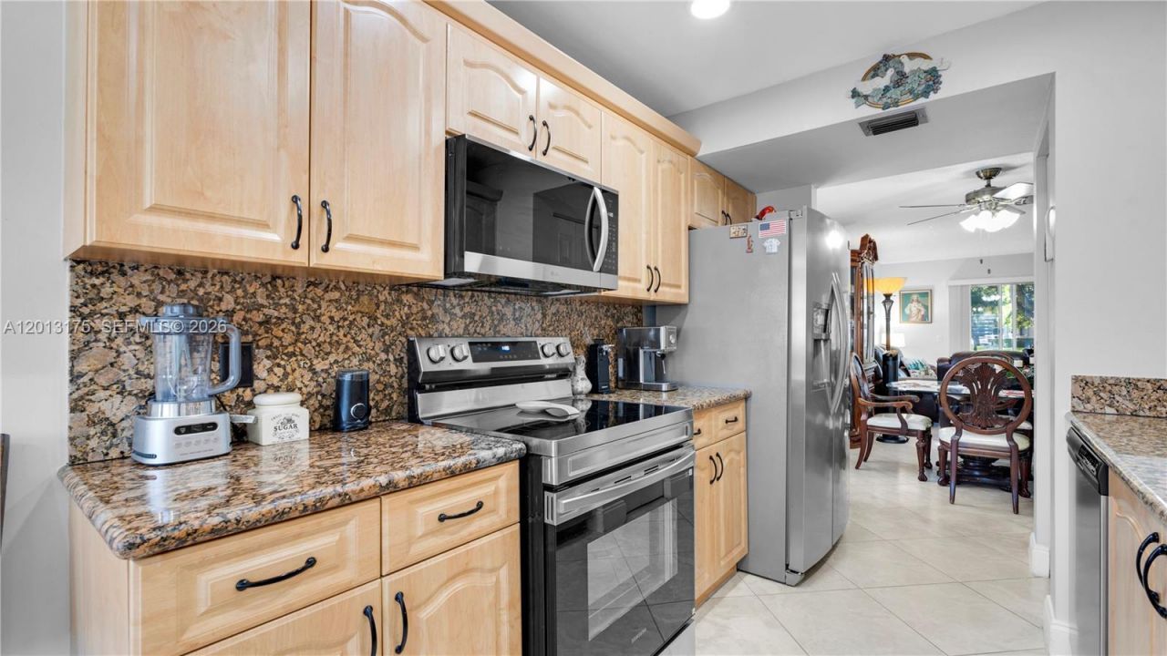 13000 SW 15th Ct , Unit 101U, Pembroke Pines, FL 33027 Photo