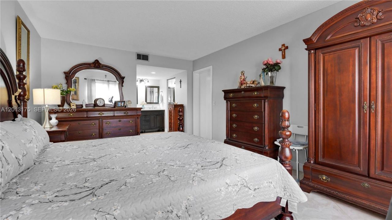 13000 SW 15th Ct, Unit 101U, Pembroke Pines, FL 33027 Photo