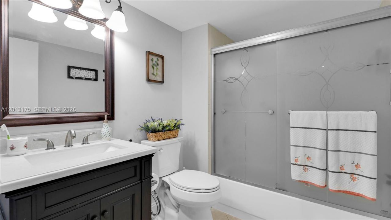 13000 SW 15th Ct, Unit 101U, Pembroke Pines, FL 33027 Photo