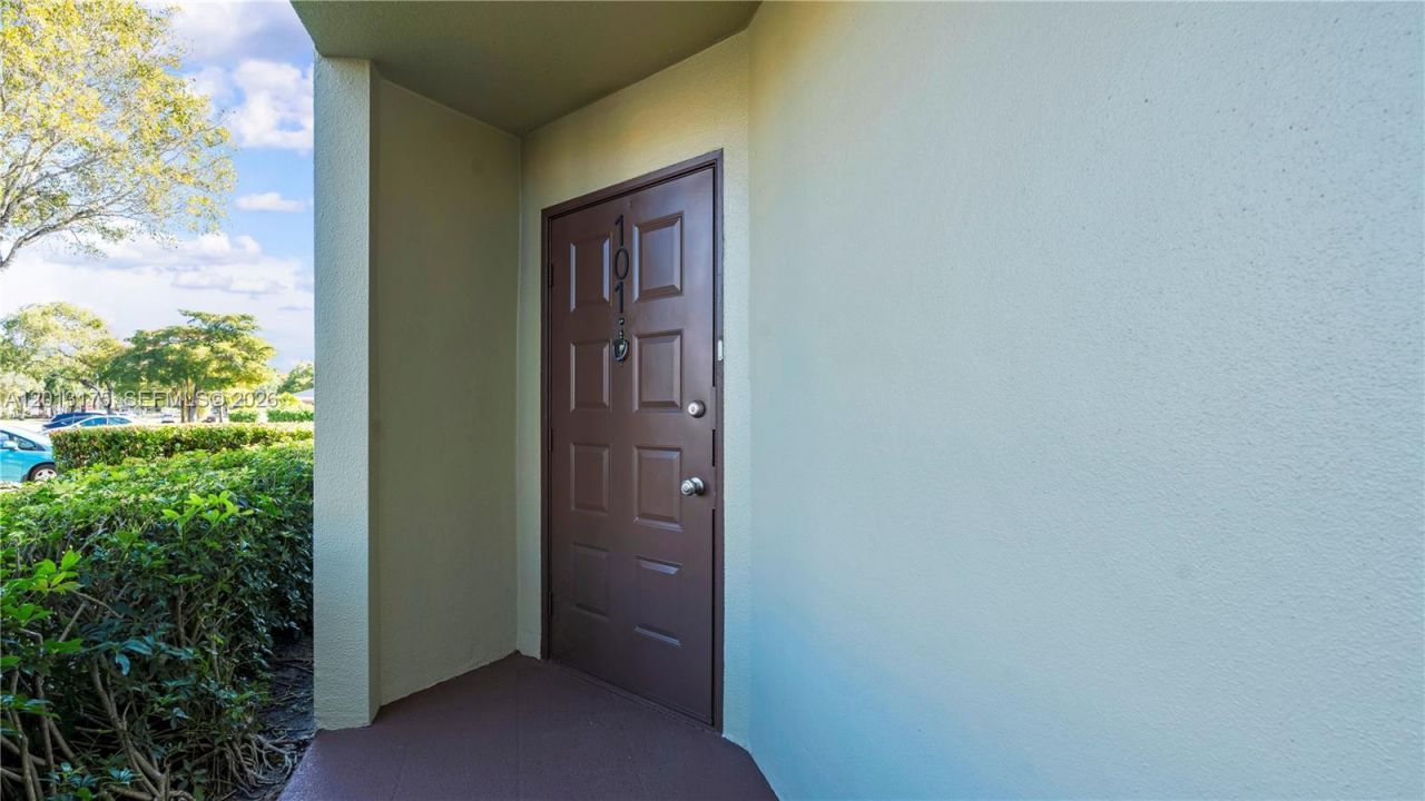 13000 SW 15th Ct , Unit 101U, Pembroke Pines, FL 33027 Photo
