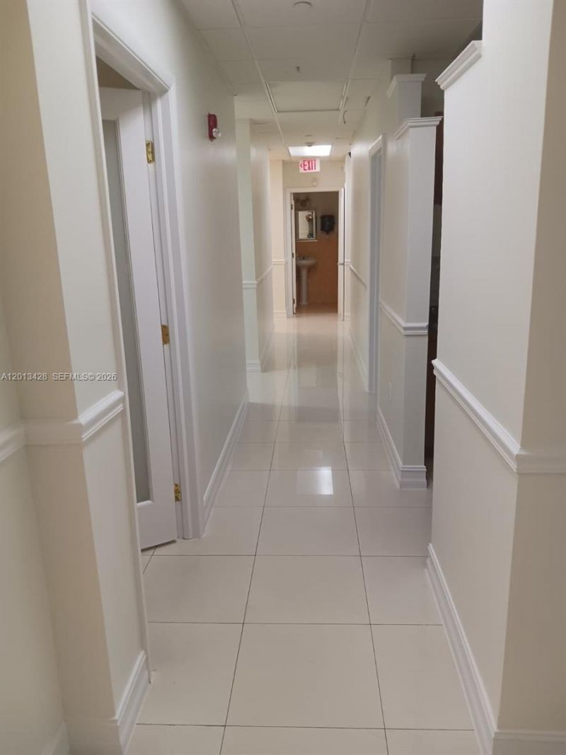 13155 SW 42nd St, Unit 111 & 112, Miami, FL 33175 Photo
