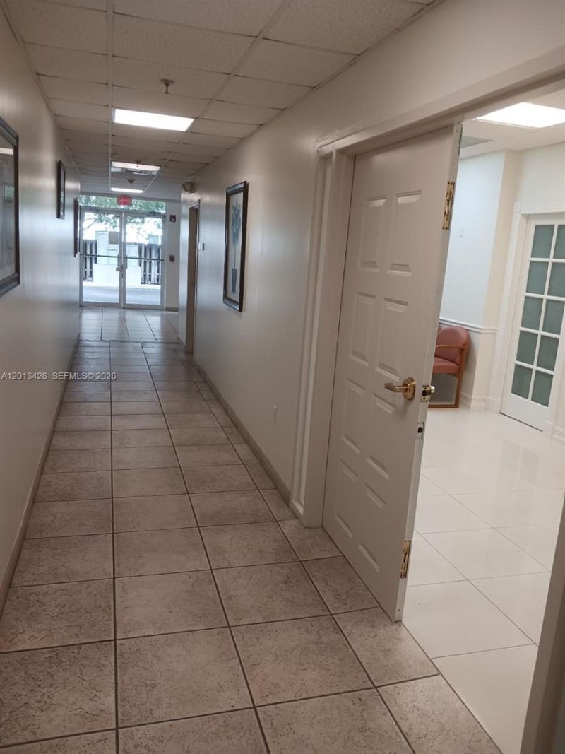 13155 SW 42nd St, Unit 111 & 112, Miami, FL 33175 Photo