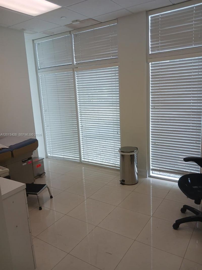 13155 SW 42nd St, Unit 111 & 112, Miami, FL 33175 Photo