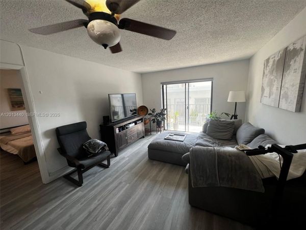 950 Euclid Ave , Unit 211, Miami Beach, FL 33139