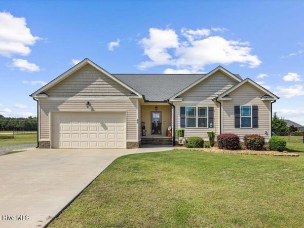 49 Sentinel Court, Smithfield, NC 27577